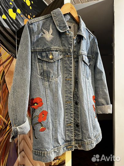 Джинсовая куртка женская