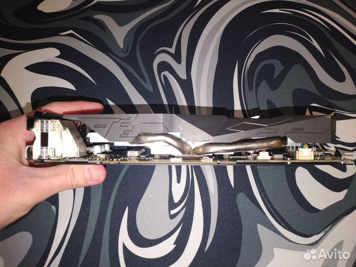 GTX 1050 Ti Asus Strix
