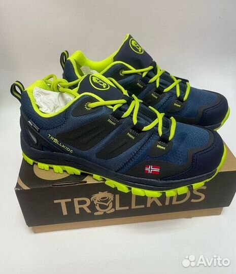 Полуботинки детские Trollkids 39-40 размеры