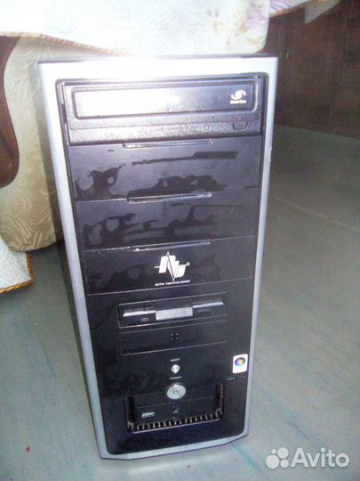 Началь игрово 2х3000 Мгц Asus Gigabyt PureVideo HD