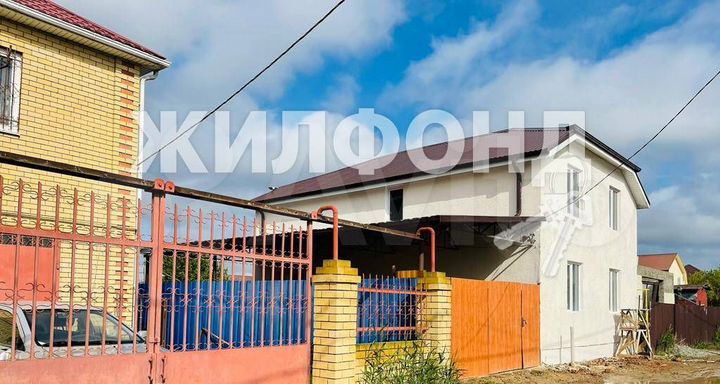 Дом 162 м² на участке 6 сот.