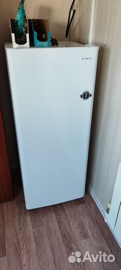 Холодильник dexp RF-SD180NHE/W