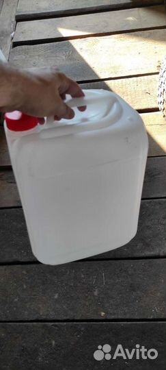 Канистра пластиковая