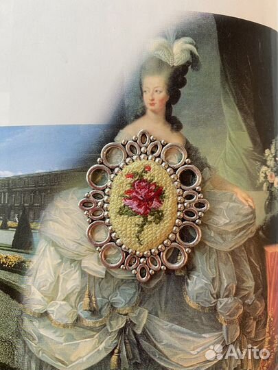 Вышивка гладью. Картина Васнецов.Брошь