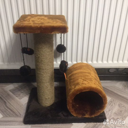 Когтеточка с тонеллем-домиком