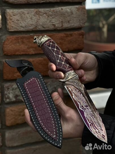 Нож Лев из дамасской стали на подарок