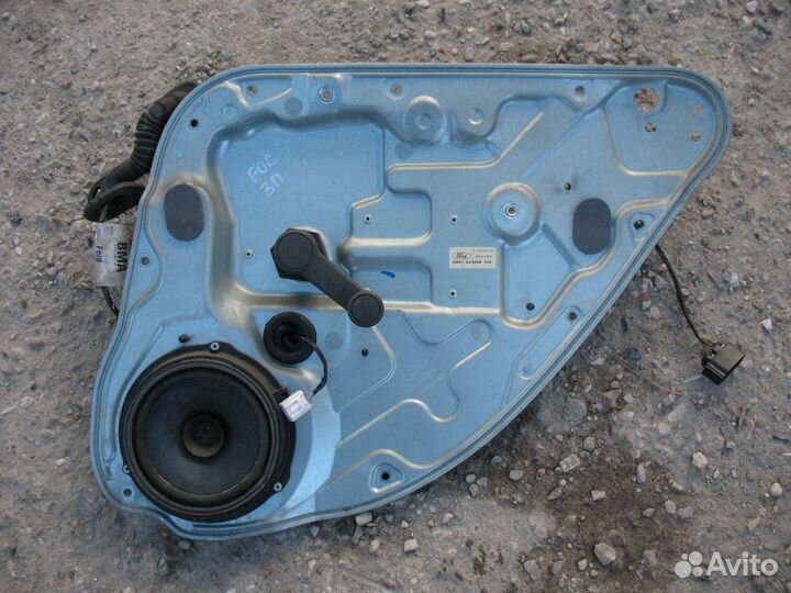 Задний стеклоподъемник левый/правый Ford Focus 2