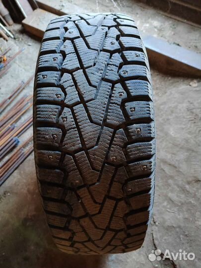 Pirelli Ice Zero 205/55 R16
