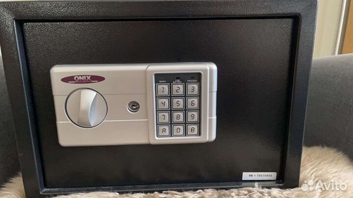 Вскрытие замков дверей авто ремонт замена