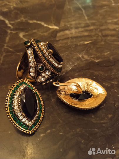 Комплект: кольцо и серьги