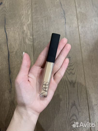 Nars консилер