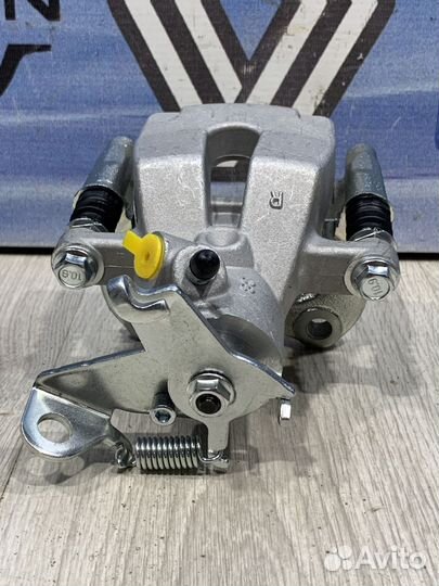 Суппорт тормозной задний Renault megane 2 Прав