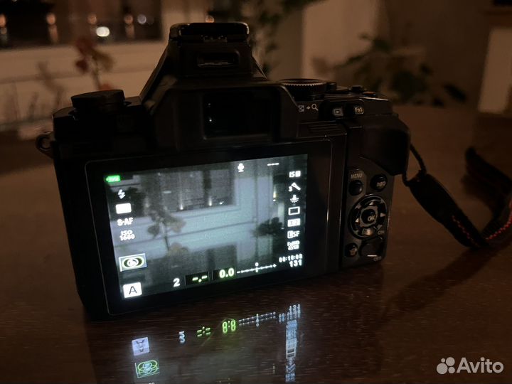 Фотоаппарат olympus em5 mark1