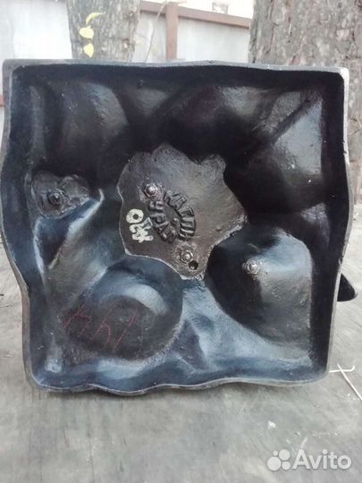 Медведь подчасник каслинское литьё