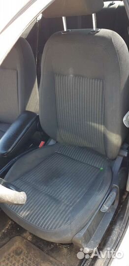 Сиденья с подогревом Volkswagen Polo