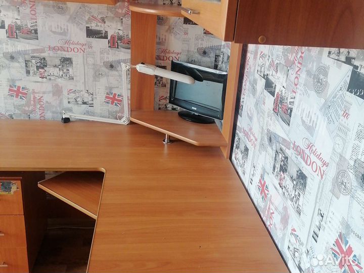 Компьютерный столик бу