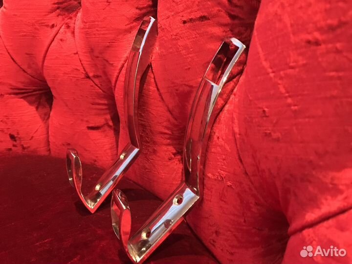 Крючки настенные металл,вешалки 2 штуки