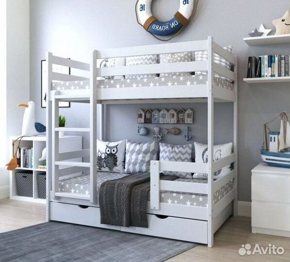 Двухярусная кровать