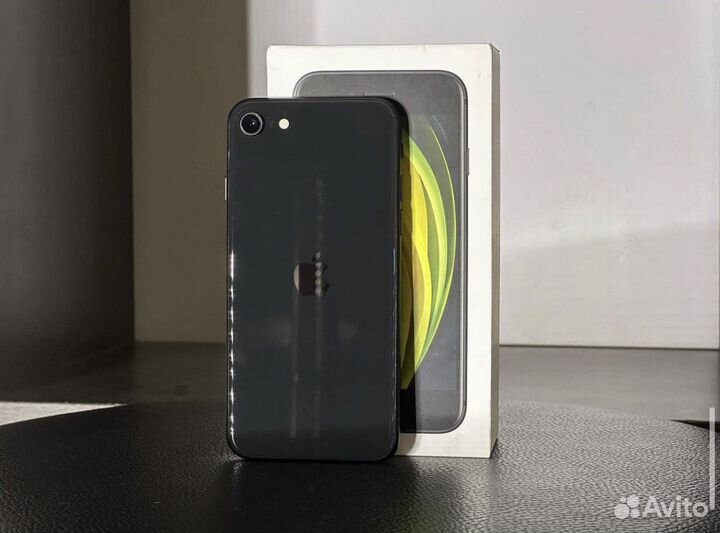 iPhone SE (2020), 64 ГБ