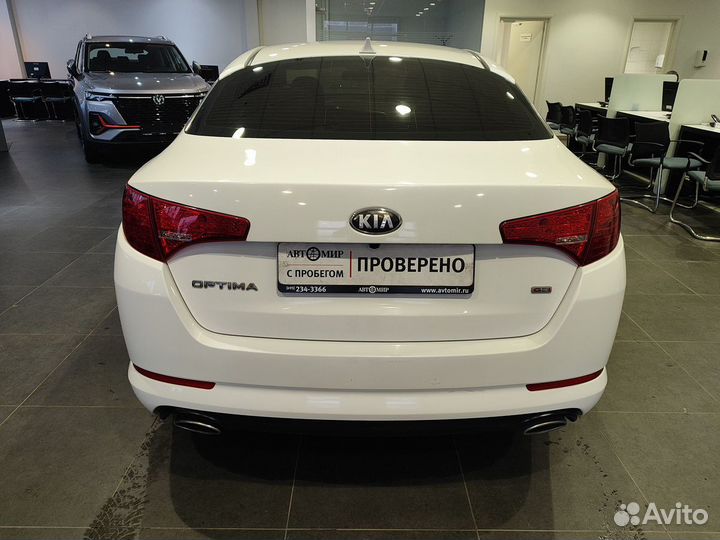 Kia Optima 2.4 AT, 2012, 216 403 км