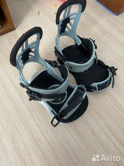 Крепления для сноуборда union contact pro