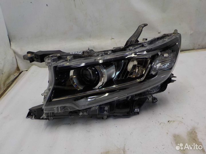 Фара toyota land cruiser 150