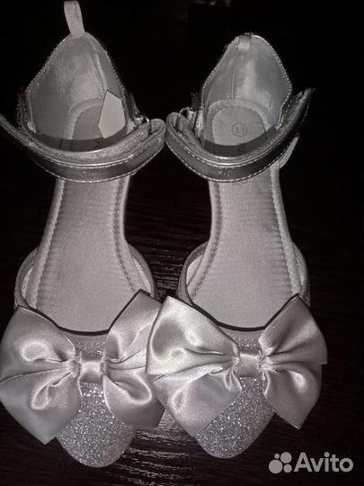 Босоножки для девочки