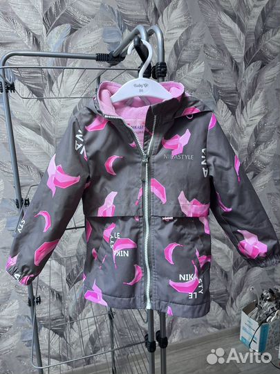 Ветровка для девочки 92