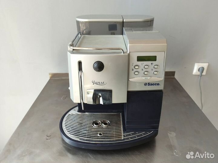 Б/у Кофемашина Saeco Royal Professional