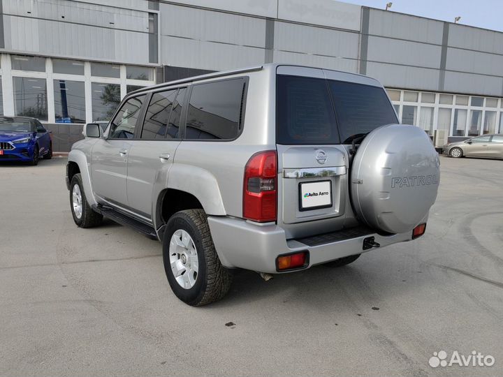 Nissan Patrol 3.0 AT, 2008, 277 000 км