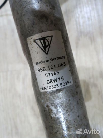 Патрубок Porsche Macan