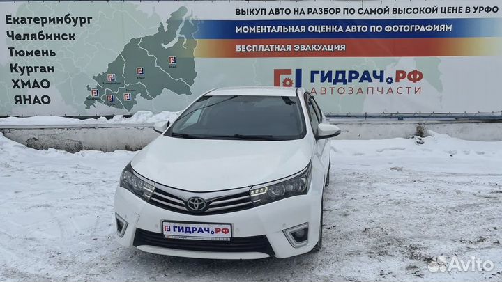 Патрубок радиатора Toyota Corolla (E180) 16571-0T140