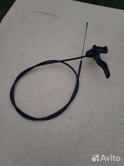 Трос открывания капота с ручкой Opel Vectra b