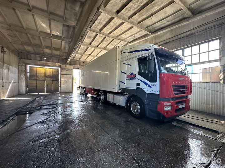 IVECO Stralis с полуприцепом, 2003