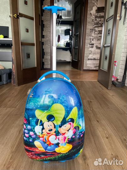 Чемодан детский