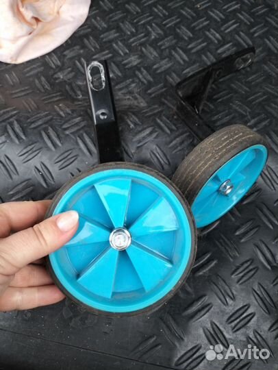 Боковые колеса для детского велосипеда