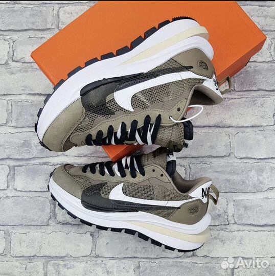 Nike sacai LD waffle