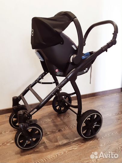 Коляска автолюлька