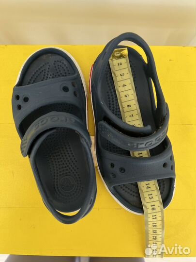 Сандали crocs c8