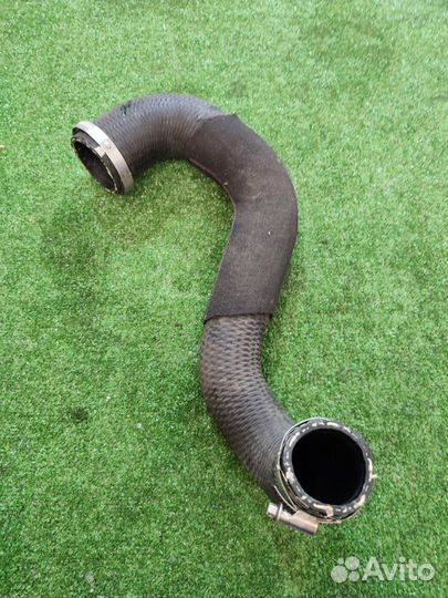 Патрубок интеркулера правый Audi Q5 FYB 2.0 dnta