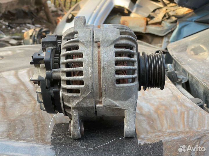 Генератор Renault Logan К4М