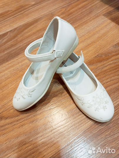 Туфли нарядные 33