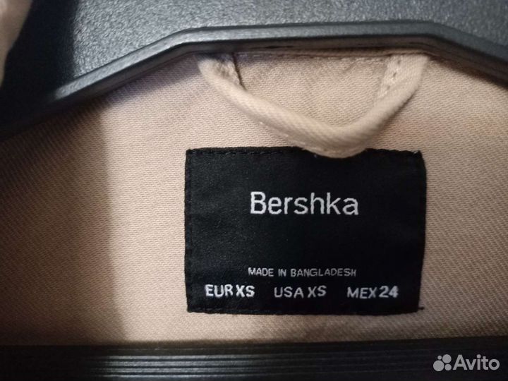 Джинсовая куртка Bershka