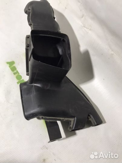 Воздуховод салона volkswagen golf mk4 1j1819151