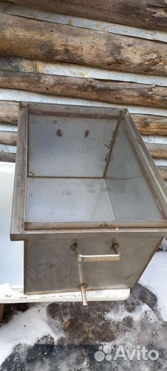 Коптильня холодного и горячего копчения