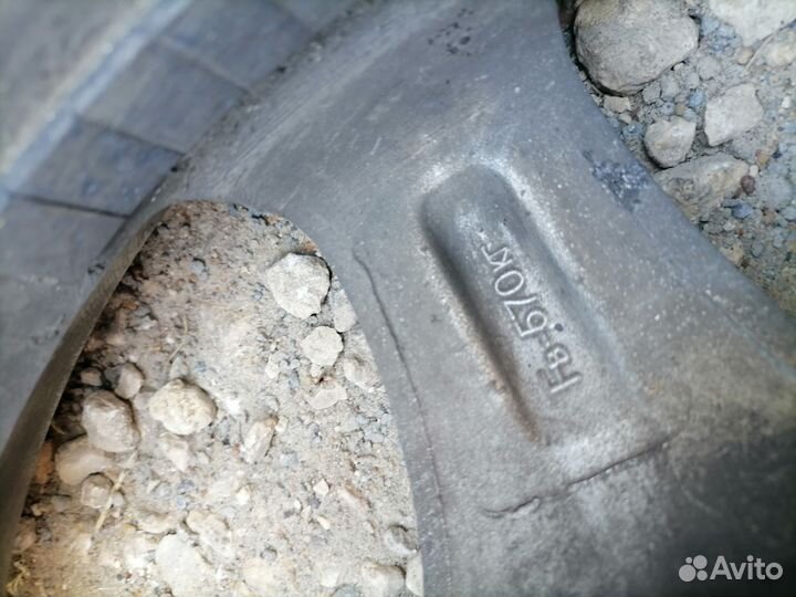 Колёса в сборе с литыми дисками