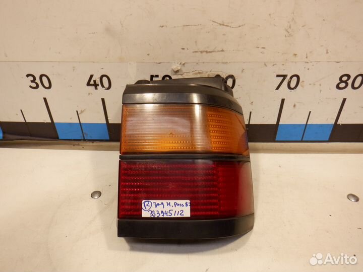 Фонарь задний наружный правый VW Passat B3