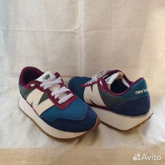 Кроссовки new balance 237