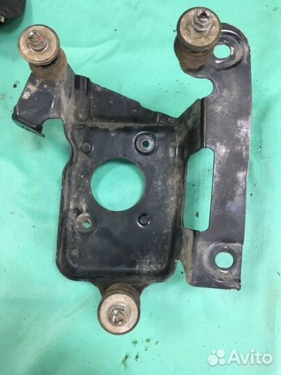 Кронштейн крепления пневмоподвески Mercedes-Benz