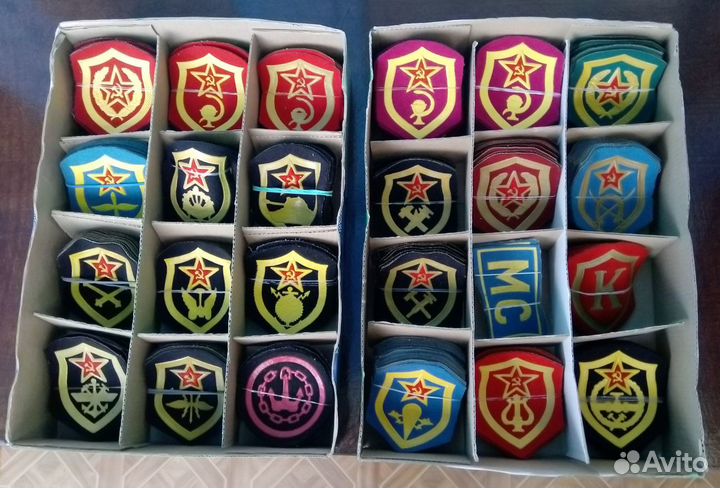 Шевроны, пилотки, погоны, петлицы СССР